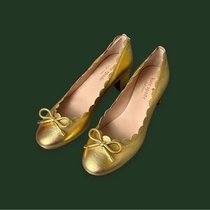 Kate Spade Gold Scalloped Heels with Bow